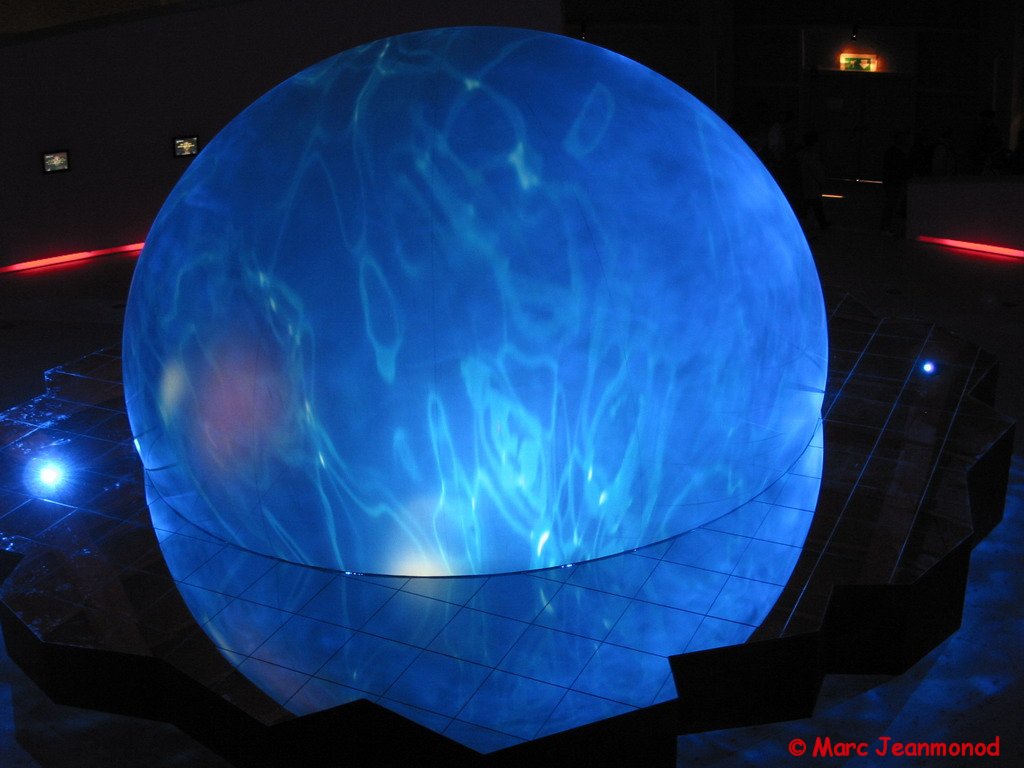 expo02_08.JPG